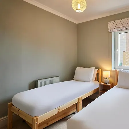 Host & - Westbourne Grove *